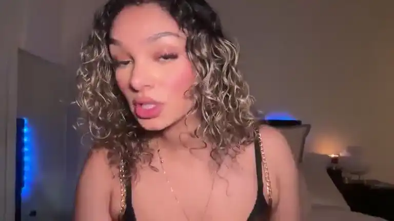 Cometaura77 – Streamate Live Sex Cam Video – 2025-04-20 23:50:58