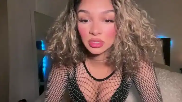 Cometaura77 – Streamate Live Sex Cam Video – 2025-12-15 09:05:34