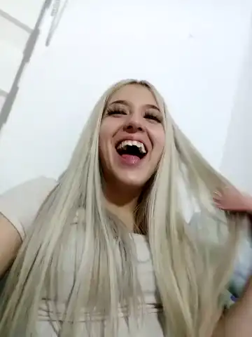 Eva-2023 – Stripchat Live Sex Cam Video – 2026-04-02 17:13:34