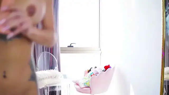 Missmo0n1 – Myfreecams Live Sex Cam Video – 2025-11-29 18:09:48