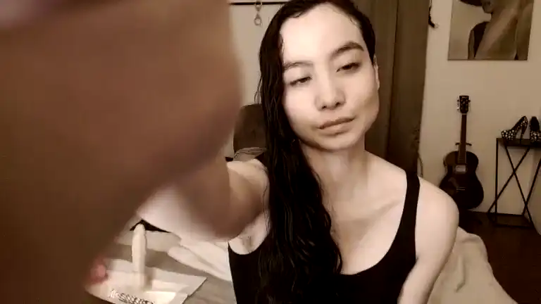 Littleeveapples – Streamate Live Sex Cam Video – 2025-07-21 16:59:47