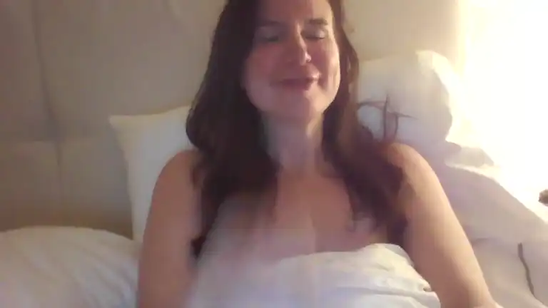 Brunette_xxx – Streamate Live Sex Cam Video – 2025-08-25 05:58:35