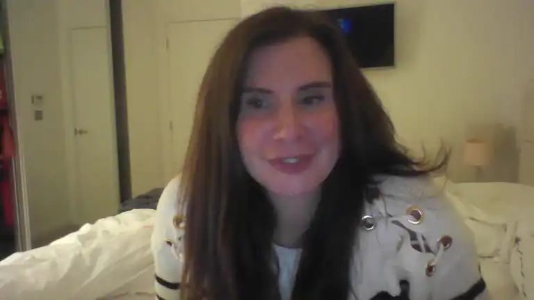 Brunette_xxx – Streamate Live Sex Cam Video – 2026-04-23 06:02:44