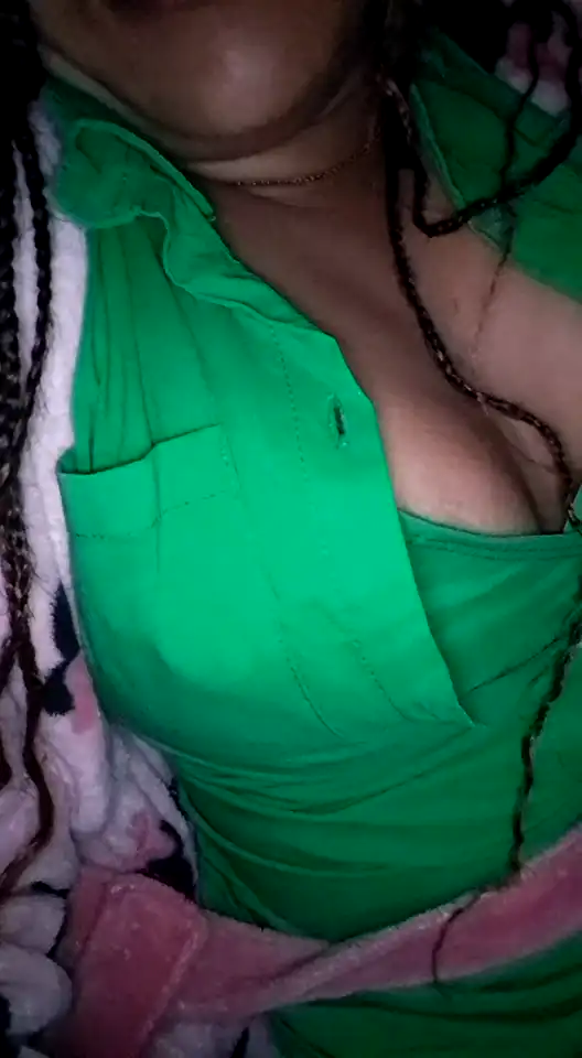 Sarabeckett – Xlovecam Live Sex Cam Video – 2025-08-22 20:10:14