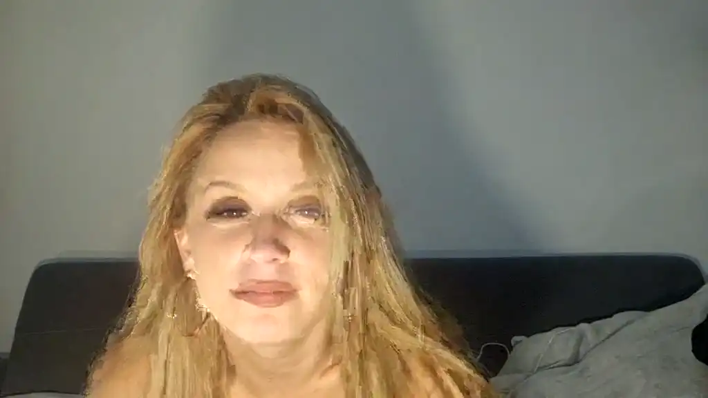 Fr3akyasfuck – Showup Live Sex Cam Video – 2025-05-15 06:00:37