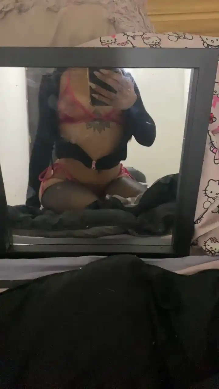 Skrltt – Cam4 Live Sex Cam Video – 2025-09-01 19:23:41