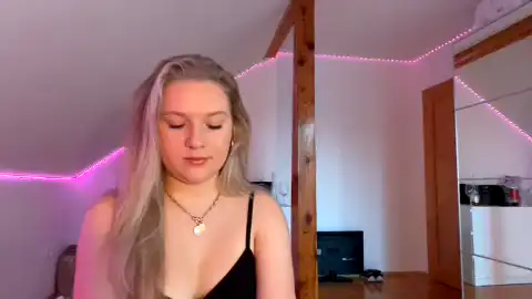 Kira-parks – Flirt4free Live Sex Cam Video – 2026-05-11 17:45:38