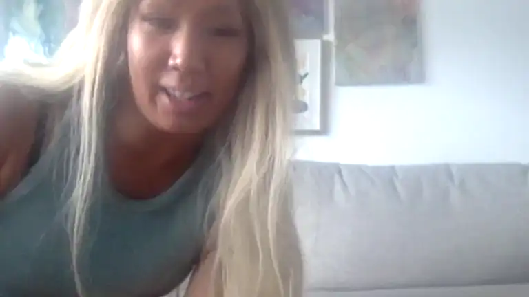 Siaoncamera – Streamate Live Sex Cam Video – 2026-06-08 05:02:31