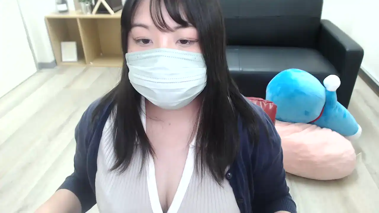 Yumimn – Sakuralive Live Sex Cam Video – 2026-05-25 03:33:05