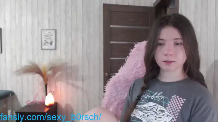 Sexy_b0rsch – Chaturbate Live Sex Cam Video – 2025-06-16 08:10:48