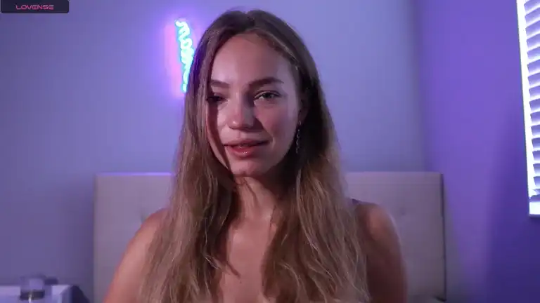 404hotfound – Streamate Live Sex Cam Video – 2025-04-18 02:52:15