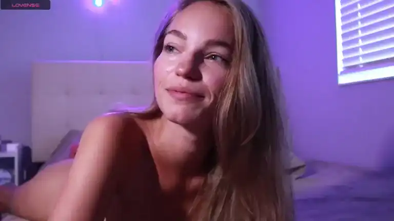 404hotfound – Streamate Live Sex Cam Video – 2025-11-15 18:04:21