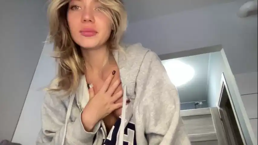 Angel_from_sky – Chaturbate Live Sex Cam Video – 2025-11-03 07:44:26