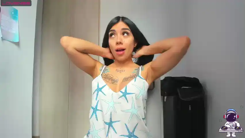 Juanita-fox – Bongacams Live Sex Cam Video – 2025-03-03 02:21:20