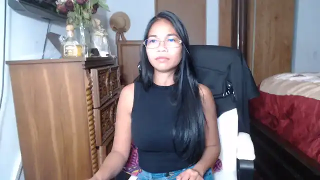Littlekai2023 – Myfreecams Live Sex Cam Video – 2025-06-12 22:20:53