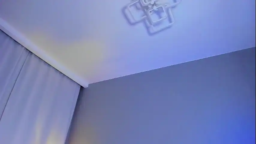 Mirabrunette – Chaturbate Live Sex Cam Video – 2025-11-26 06:16:11