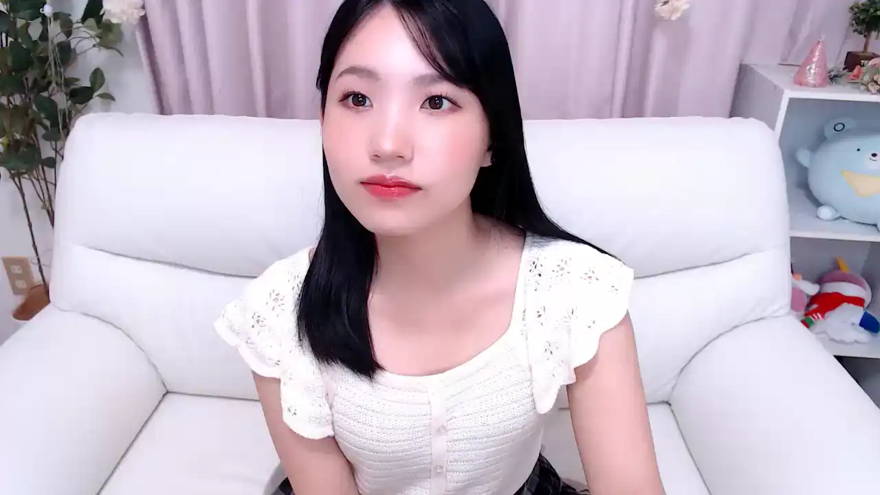 Rikaxxq – Sakuralive Live Sex Cam Video – 2025-09-27 12:37:01