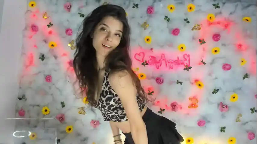 Babyaylin – Chaturbate Live Sex Cam Video – 2025-05-20 19:47:00