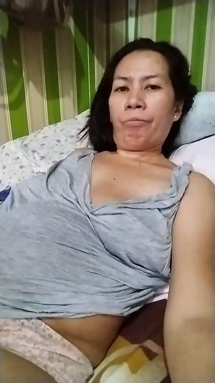 Hotmama45 – Cam4 Live Sex Cam Video – 2025-01-17 17:30:00