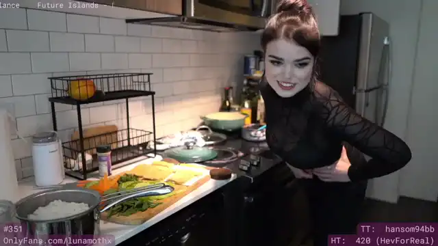 Wizard – Myfreecams Live Sex Cam Video – 2025-12-20 10:40:37