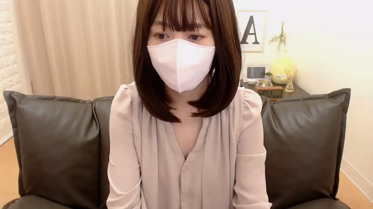 Minamiqqcc – Sakuralive Live Sex Cam Video – 2025-08-01 00:57:01