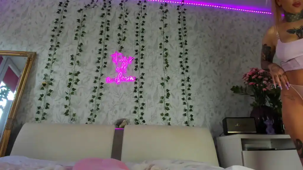Baby__girl – Showup Live Sex Cam Video – 2026-03-16 23:34:27