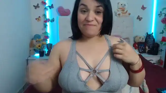 Vivianathomson – Xlovecam Live Sex Cam Video – 2026-05-07 13:14:22