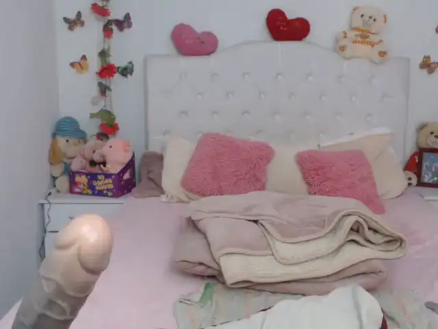 Vivianathomson – Xlovecam Live Sex Cam Video – 2025-12-14 15:03:52