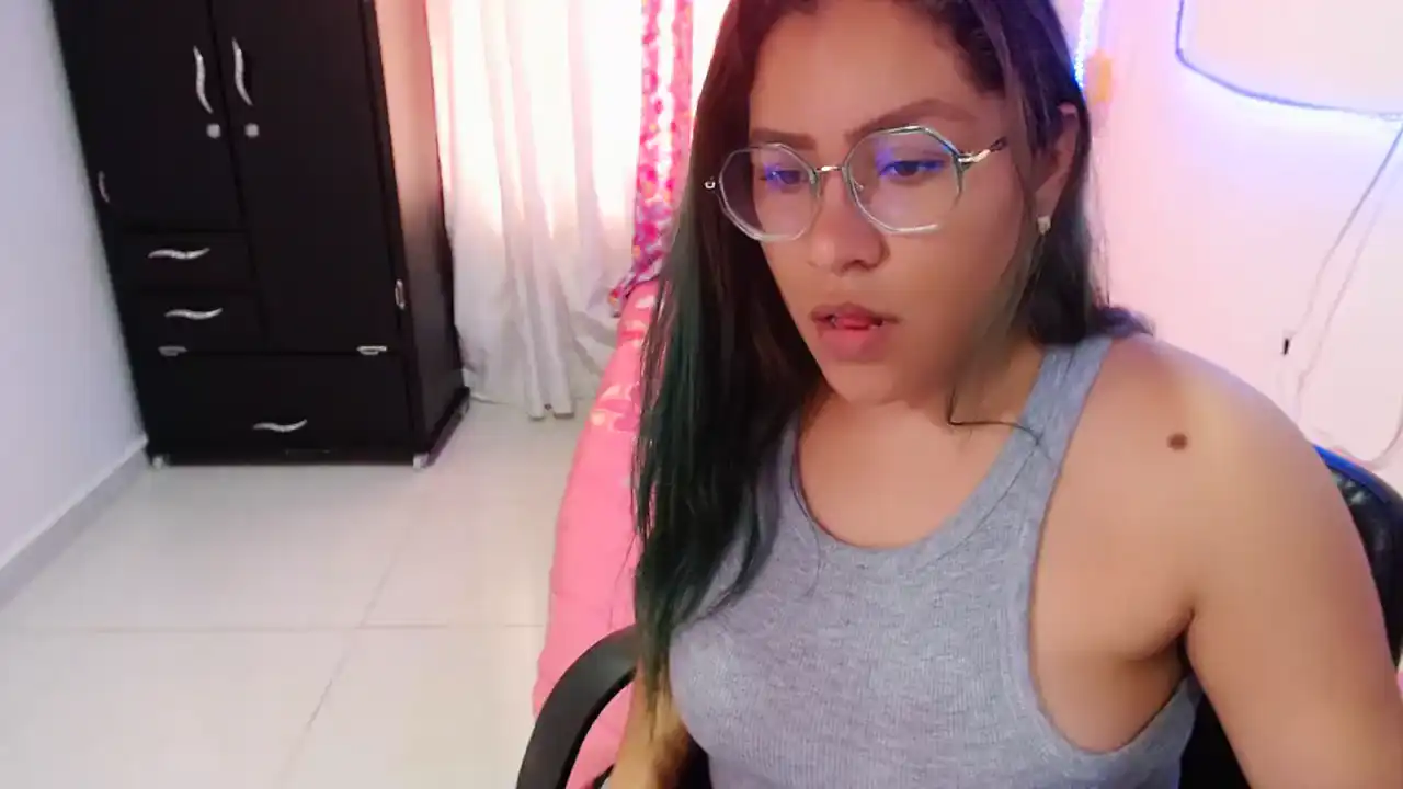 Lissa_barrett – Amateur.tv Live Sex Cam Video – 2026-04-24 14:49:39