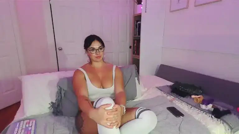 Misskaitlyn – Streamate Live Sex Cam Video – 2025-12-21 14:32:53