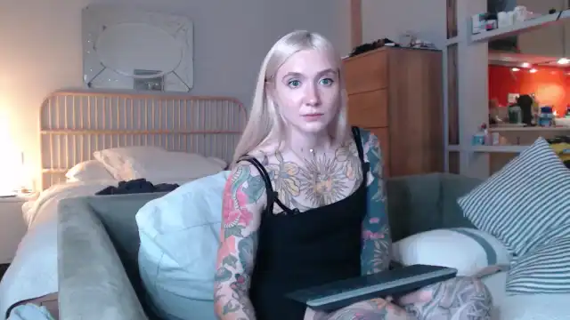 Tattoo_bbgirl – Myfreecams Live Sex Cam Video – 2025-08-26 10:38:39