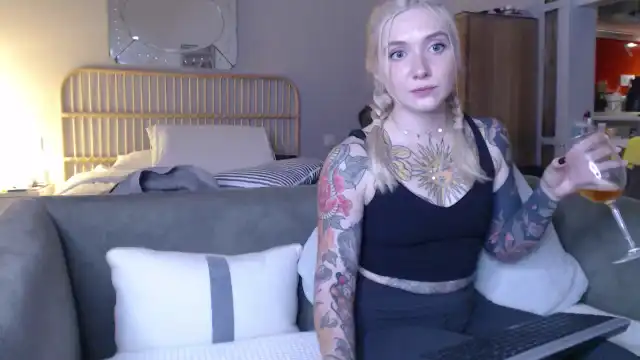 Tattoo_bbgirl – Myfreecams Live Sex Cam Video – 2025-11-02 18:35:54