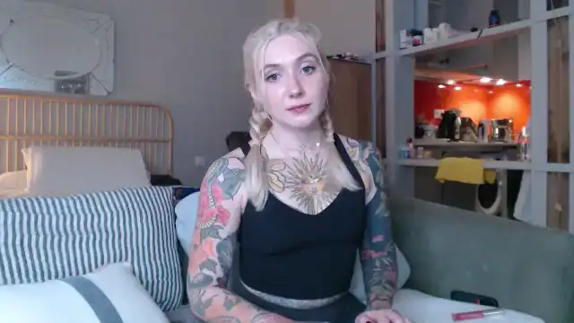 Tattoo_bbgirl – Myfreecams Live Sex Cam Video – 2025-09-28 21:08:25