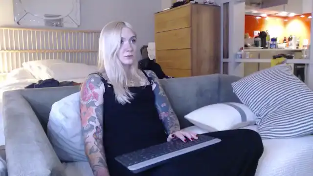 Tattoo_bbgirl – Myfreecams Live Sex Cam Video – 2025-05-06 01:34:43