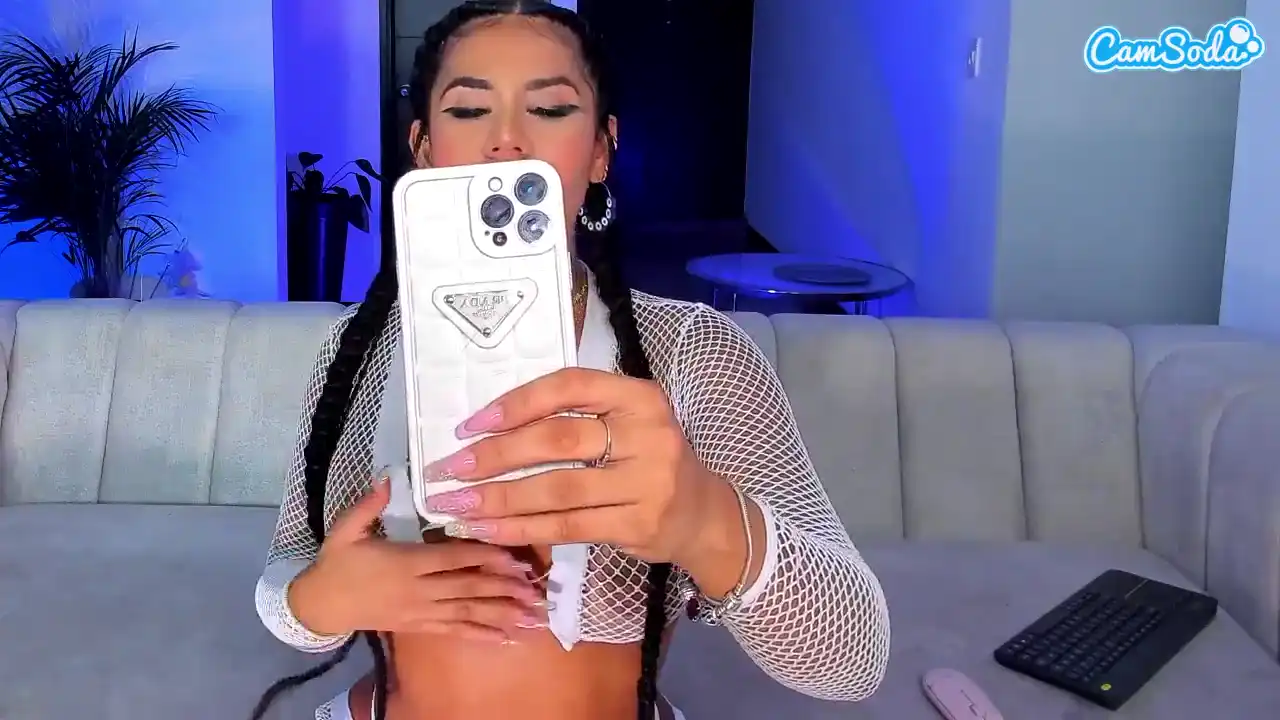 Viioletlover – Camsoda Live Sex Cam Video – 2025-04-12 08:18:55