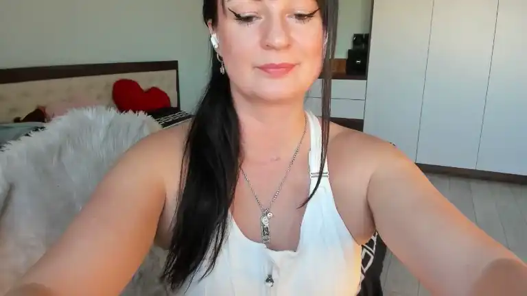 Iracherrynow – Streamate Live Sex Cam Video – 2025-03-27 04:31:21