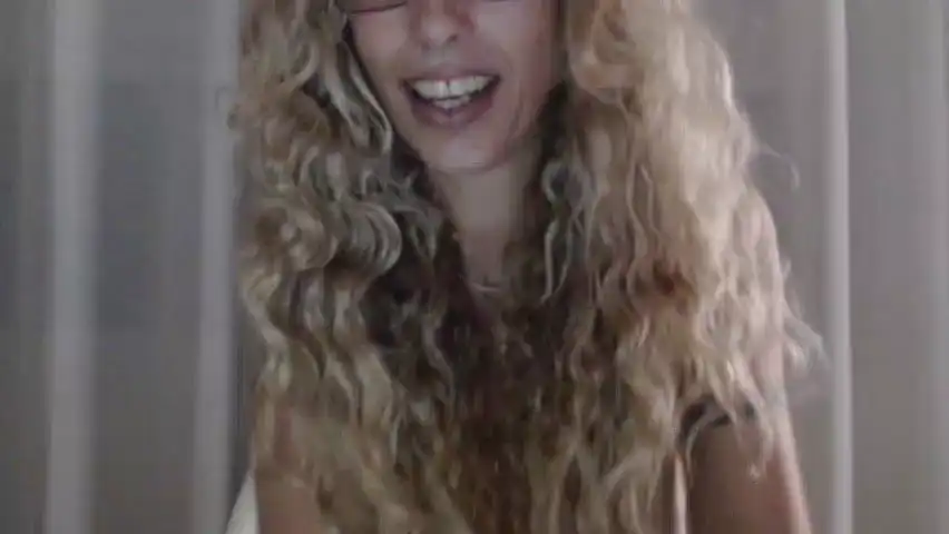 Coral39 – Amateur.tv Live Sex Cam Video – 2025-12-30 15:03:59