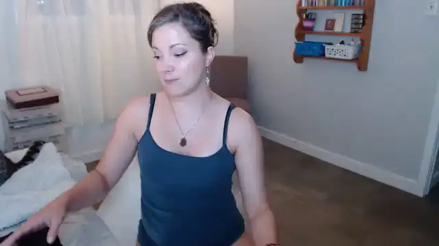 Kellyheart – Myfreecams Live Sex Cam Video – 2026-05-21 19:42:51