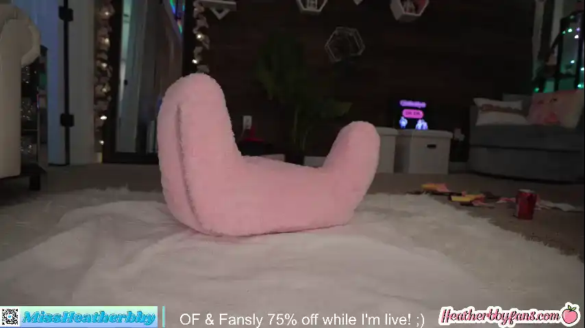 Heatherbby – Chaturbate Live Sex Cam Video – 2025-11-25 09:41:23