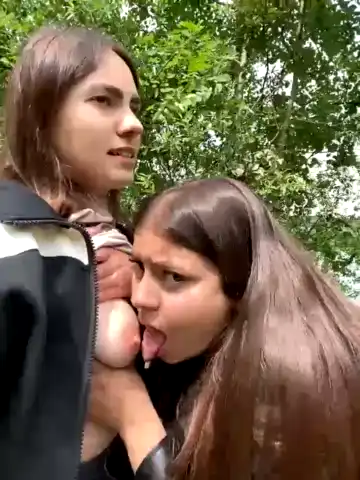 Lili_and_vic – Stripchat Live Sex Cam Video – 2026-02-17 19:22:38