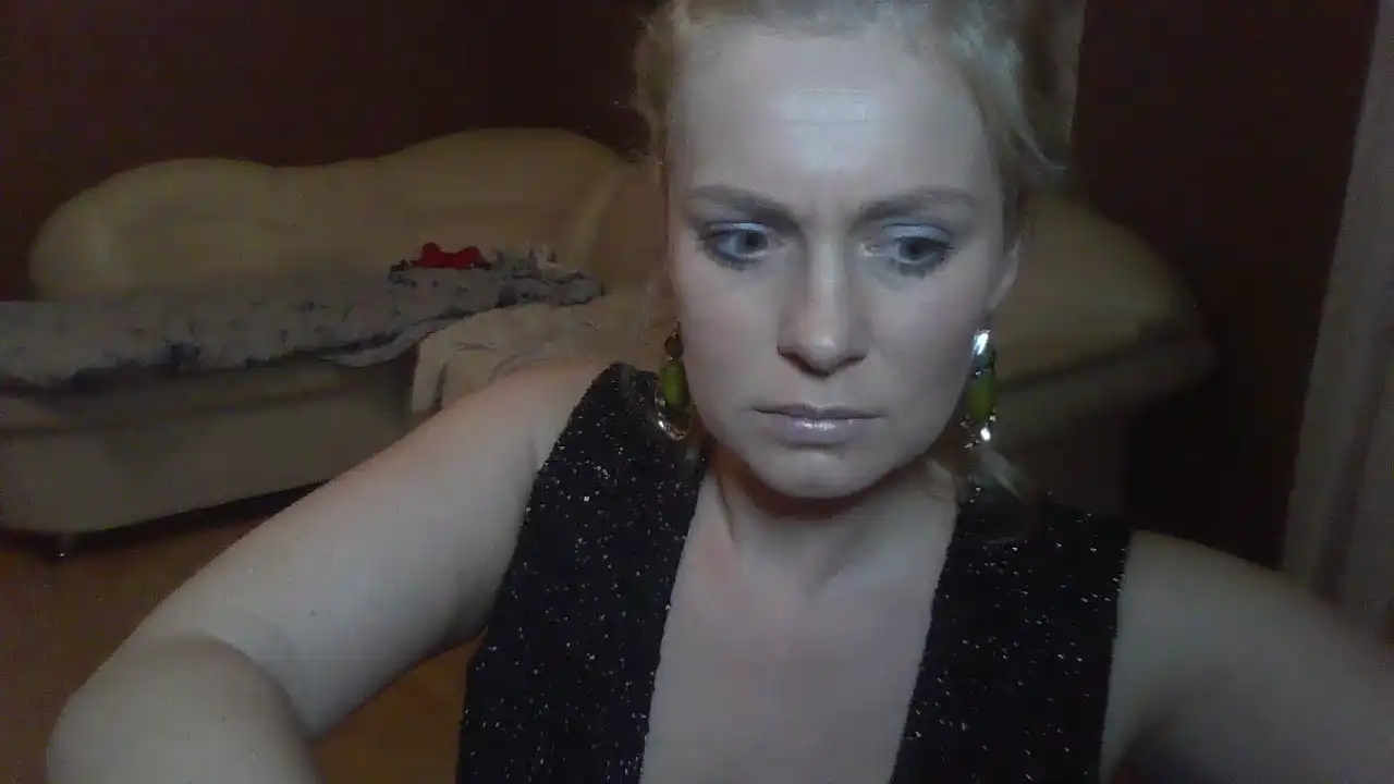 Seksowna3131_ – Showup Live Sex Cam Video – 2025-04-19 10:23:30