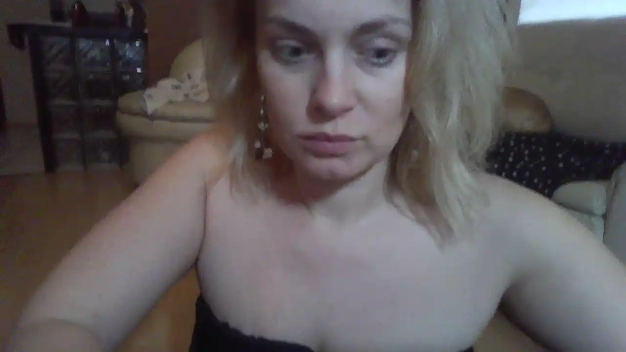Seksowna3131_ – Showup Live Sex Cam Video – 2025-05-25 19:25:18