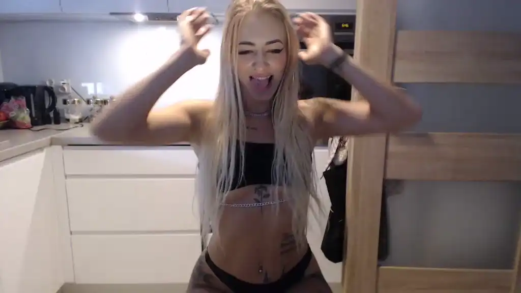 Brandilovesu – Showup Live Sex Cam Video – 2026-04-19 08:01:49