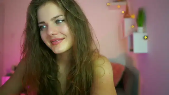 Elly_malkova_ – Myfreecams Live Sex Cam Video – 2025-03-05 16:14:22