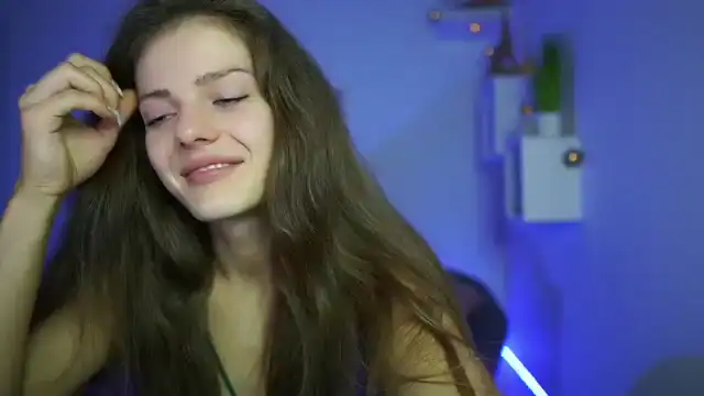 Elly_malkova_ – Myfreecams Live Sex Cam Video – 2026-05-19 10:41:24