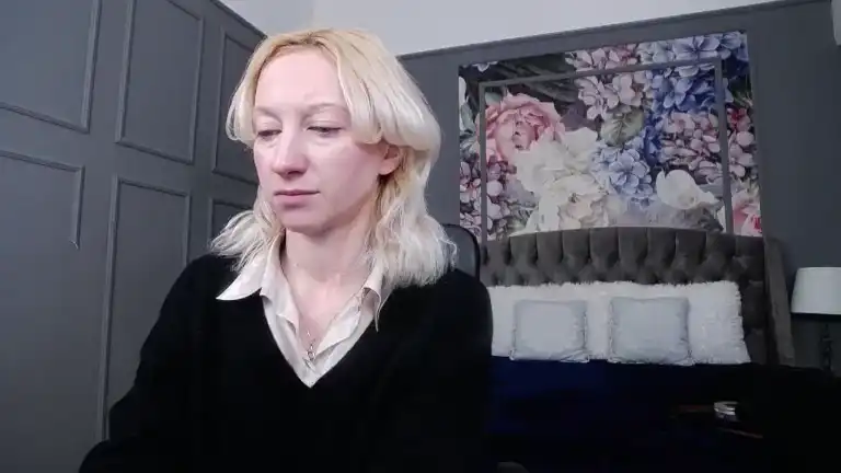 Nataliexbitton – Streamate Live Sex Cam Video – 2026-06-01 22:54:48