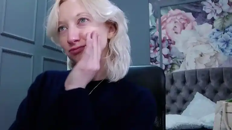 Nataliexbitton – Streamate Live Sex Cam Video – 2025-06-15 01:50:17
