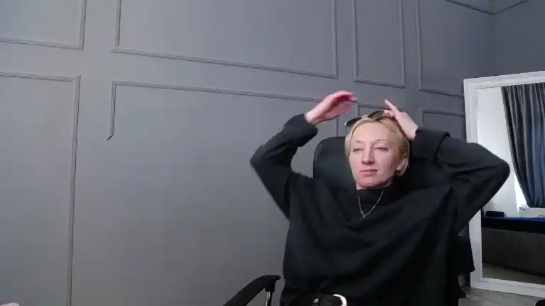 Nataliexbitton – Streamate Live Sex Cam Video – 2025-12-12 15:11:15
