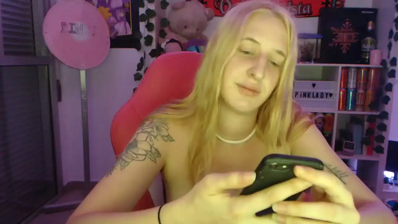 Pinkladyx – Amateur.tv Live Sex Cam Video – 2026-03-09 20:00:38