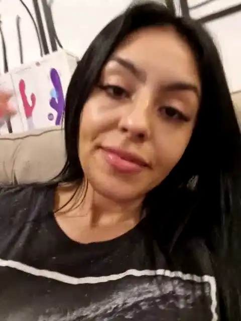 Delasmith – Xlovecam Live Sex Cam Video – 2025-12-04 19:29:25